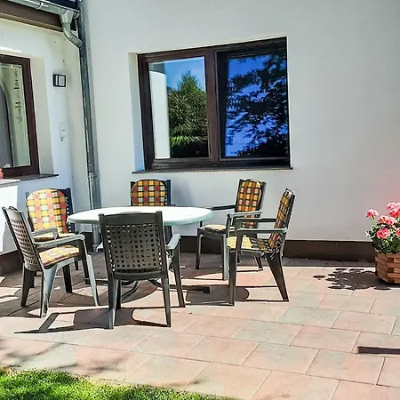 Komfortable Mit Grossem Garten By Interhome * וורמן