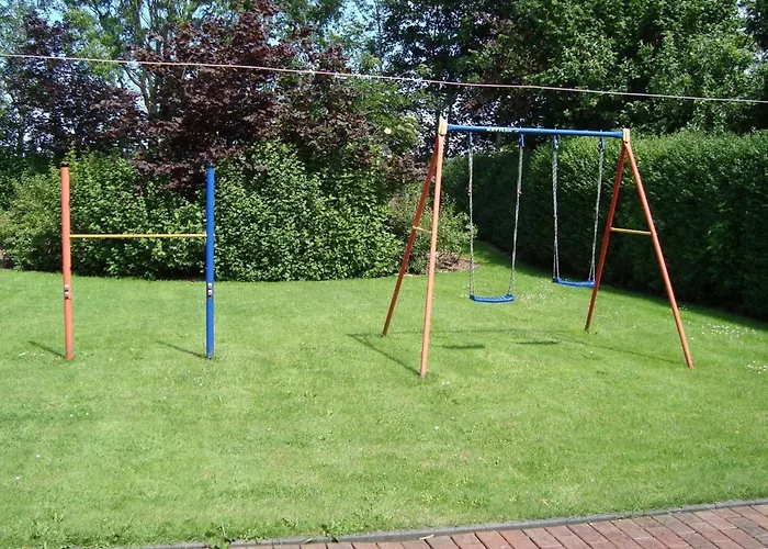 Komfortable Mit Grossem Garten By Interhome ヴレーメン